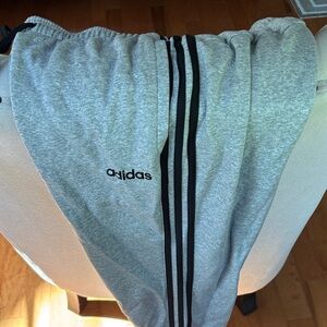Adidas Set - Men’s Large